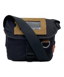 Acne studios（アクネ ストゥディオズ）の古着「ナイロンミニメッセンジャーバッグ」｜ブラック