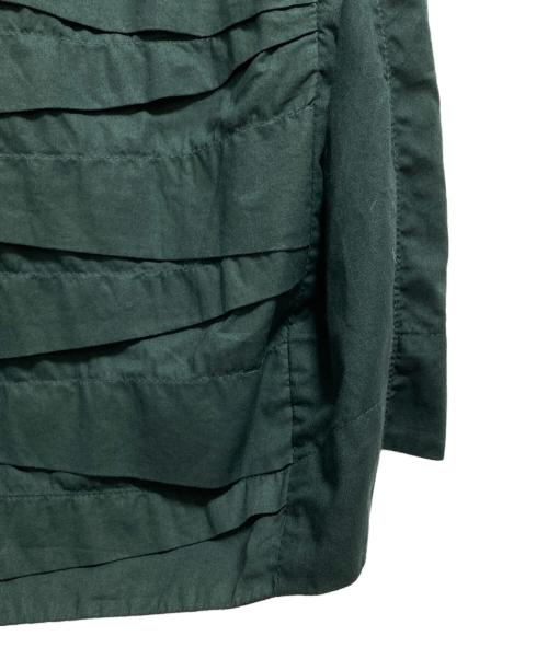 YACCO MARICARD（ヤッコマリカルド）YACCO MARICARD (ヤッコマリカルド) タックノースリーブシャツ グリーン サイズ:Nの古着・服飾アイテム