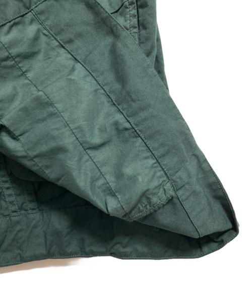 YACCO MARICARD（ヤッコマリカルド）YACCO MARICARD (ヤッコマリカルド) タックノースリーブシャツ グリーン サイズ:Nの古着・服飾アイテム