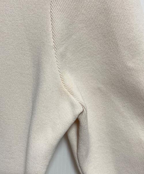 CELFORD（セルフォード）CELFORD (セルフォード) ボウタイプリーツニットワンピース ベージュ サイズ:36の古着・服飾アイテム