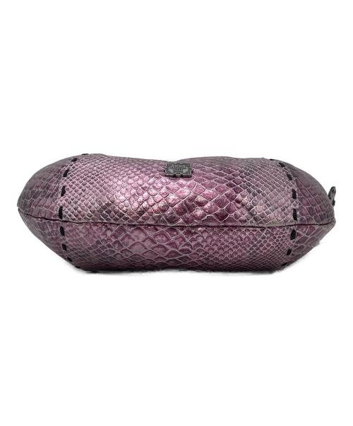 ANNA SUI（アナスイ）ANNA SUI (アナスイ) 型押しショルダーバッグ ピンクの古着・服飾アイテム