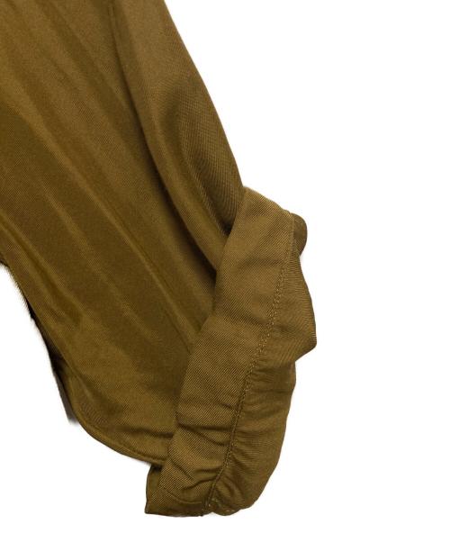 la favola（ラ ファーヴォラ）la favola (ラ ファーヴォラ) 半袖シャツ オリーブ サイズ:3の古着・服飾アイテム