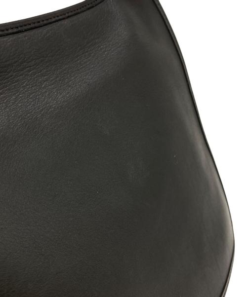 COACH（コーチ）COACH (コーチ) フラップショルダーバッグ ブラックの古着・服飾アイテム
