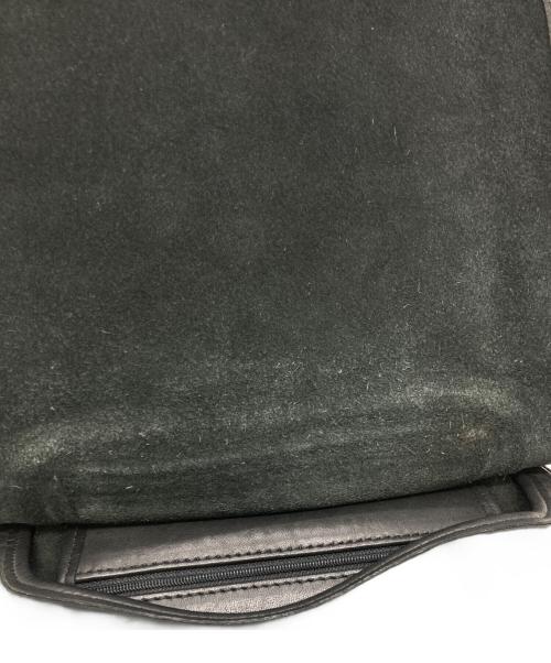 COACH（コーチ）COACH (コーチ) フラップショルダーバッグ ブラックの古着・服飾アイテム