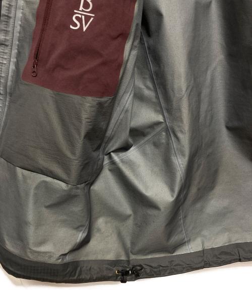 ARC'TERYX（アークテリクス）ARC'TERYX (アークテリクス) BETA SV JACKET ネイビー サイズ:Mの古着・服飾アイテム