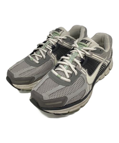 NIKE（ナイキ）NIKE (ナイキ) W ZOOM VOMERO 5 グレー サイズ:28.5の古着・服飾アイテム