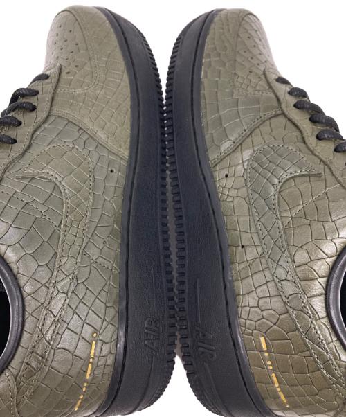 NIKE（ナイキ）NIKE (ナイキ) AIR FORCE 1 '07 PRM オリーブ サイズ:27.5 未使用品の古着・服飾アイテム