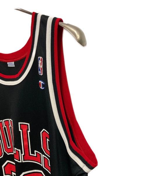 NBA（エヌビーエー）NBA (エヌビーエー) Champion (チャンピオン) ユニホーム ブラック×レッド サイズ:44の古着・服飾アイテム