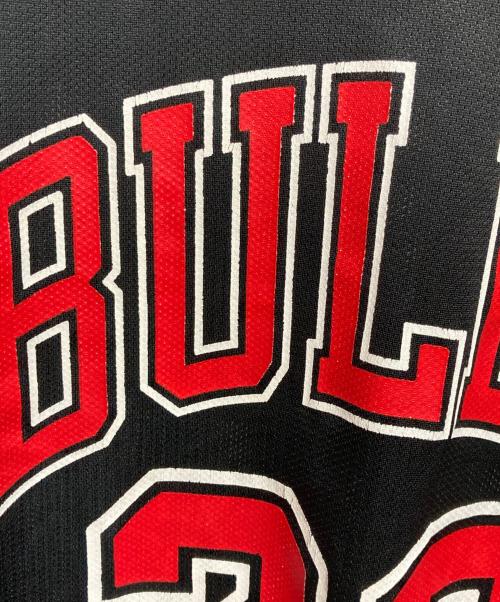 NBA（エヌビーエー）NBA (エヌビーエー) Champion (チャンピオン) ユニホーム ブラック×レッド サイズ:44の古着・服飾アイテム