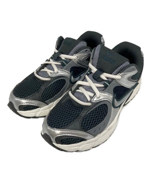 NIKE（ナイキ）NIKE (ナイキ) W NIKE V5 RNR グレー サイズ:23の古着・服飾アイテム