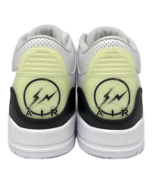 NIKE（ナイキ）NIKE (ナイキ) FRAGMENT DESIGN (フラグメントデザイン) Air Jordan 3 Retro SP fragment ホワイト サイズ:26.5の古着・服飾アイテム