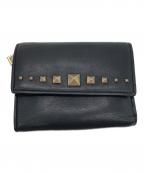 VALENTINO GARAVANIヴァレンティノ・ガラヴァーニ）の古着「ロックスタッズ三つ折り財布」｜ブラック