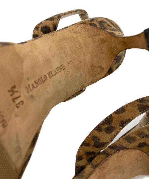 Manolo Blahnik（マノロブラニク）Manolo Blahnik (マノロブラニク) レオパード柄スリングバッグパンプス ベージュ サイズ:37.5の古着・服飾アイテム