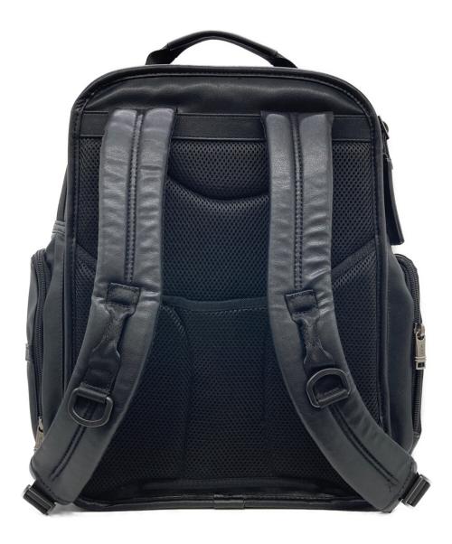 TUMI（トゥミ）TUMI (トゥミ) T-PASS レザーブリーフパック ブラックの古着・服飾アイテム