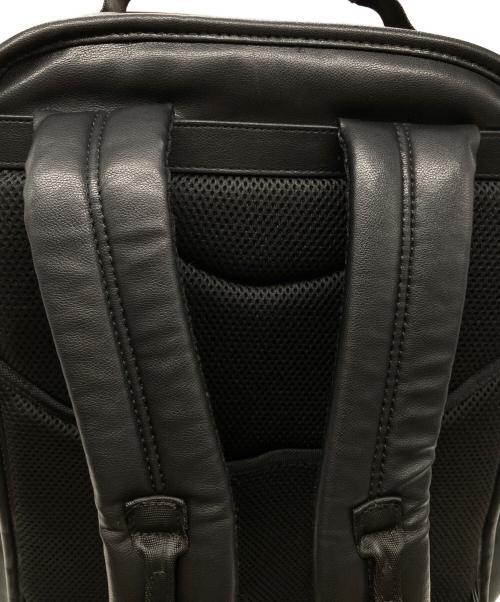 TUMI（トゥミ）TUMI (トゥミ) T-PASS レザーブリーフパック ブラックの古着・服飾アイテム