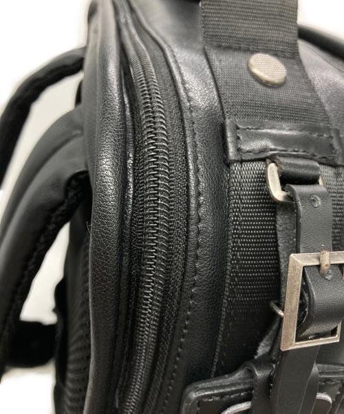 TUMI（トゥミ）TUMI (トゥミ) T-PASS レザーブリーフパック ブラックの古着・服飾アイテム