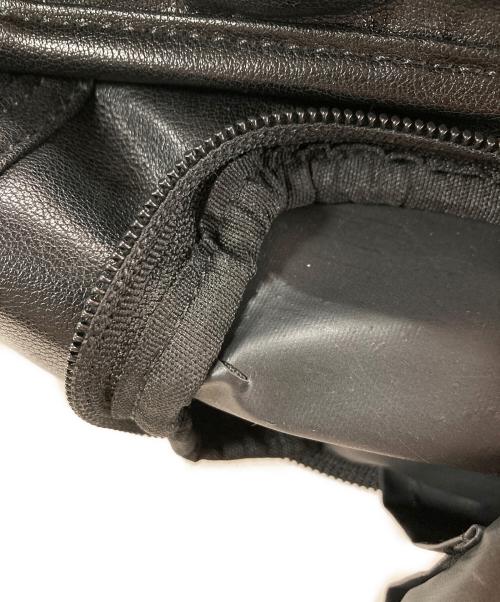 TUMI（トゥミ）TUMI (トゥミ) T-PASS レザーブリーフパック ブラックの古着・服飾アイテム