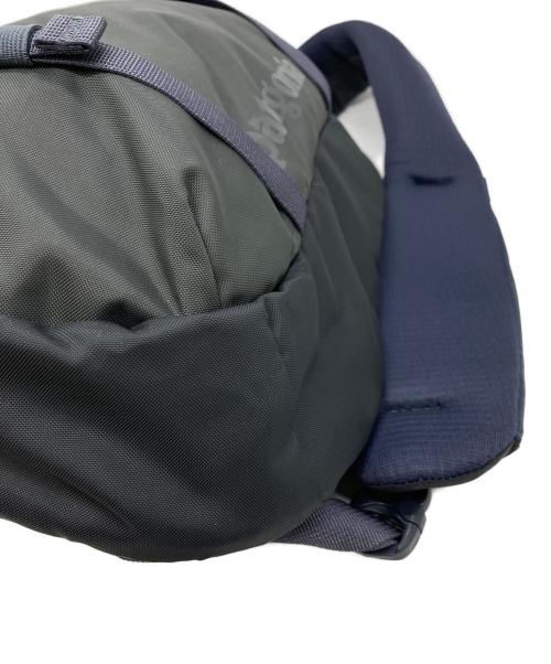 Patagonia（パタゴニア）Patagonia (パタゴニア) アトム・スリング 8L ネイビーの古着・服飾アイテム
