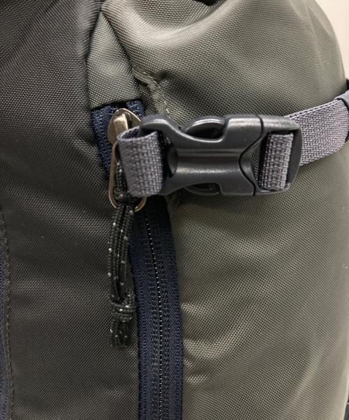 Patagonia（パタゴニア）Patagonia (パタゴニア) アトム・スリング 8L ネイビーの古着・服飾アイテム