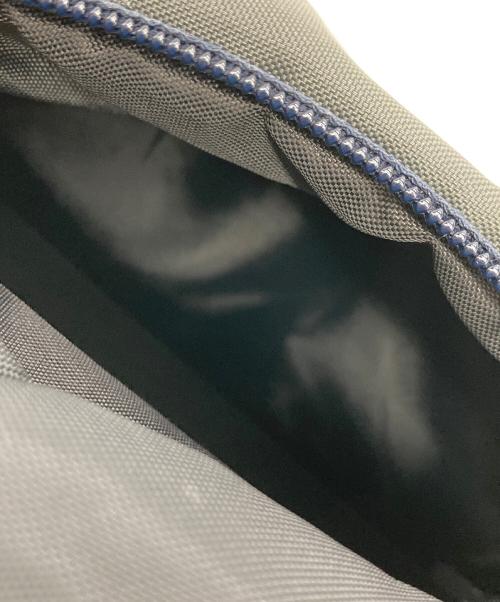 Patagonia（パタゴニア）Patagonia (パタゴニア) アトム・スリング 8L ネイビーの古着・服飾アイテム