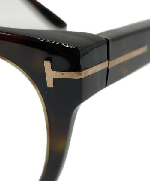 TOM FORD（トムフォード）TOM FORD (トムフォード) ウェリントンセルフレームサングラス ブラウン サイズ:51□19 140の古着・服飾アイテム