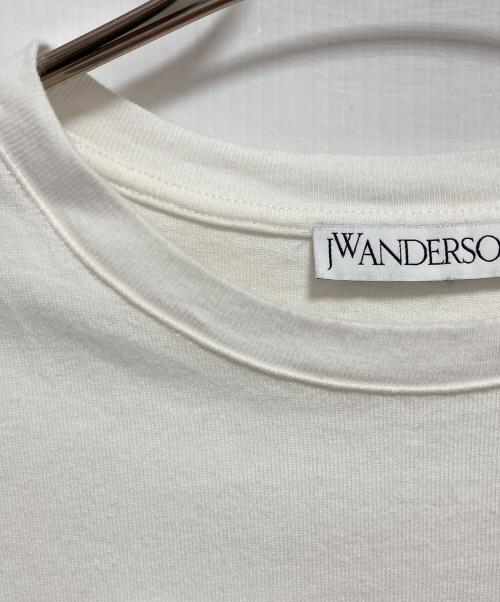 J.W.ANDERSON（ジェイダブリューアンダーソン）J.W.ANDERSON (ジェイダブリューアンダーソン) 19SS BIG FOOT Tシャツ ホワイト サイズ:Mの古着・服飾アイテム