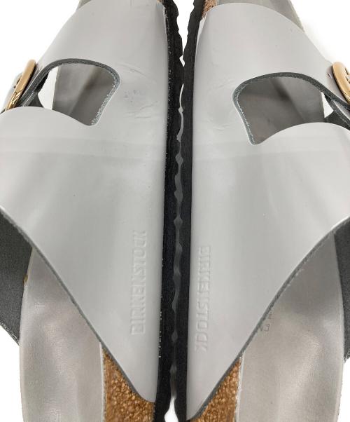 BIRKENSTOCK（ビルケンシュトック）BIRKENSTOCK (ビルケンシュトック) ARIZONA BIG BUCKLE HEX グレー サイズ:24の古着・服飾アイテム