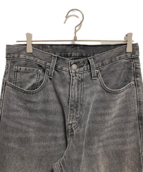 LEVI'S（リーバイス）LEVI'S (リーバイス) STAY LOOSEデニムパンツ ブラック サイズ: W28の古着・服飾アイテム