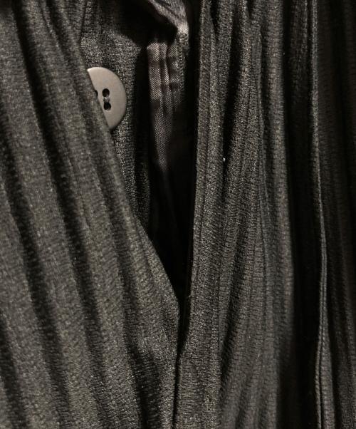 HOMME PLISSE ISSEY MIYAKE（オム プリッセ イッセイ ミヤケ）HOMME PLISSE ISSEY MIYAKE (オム プリッセ イッセイ ミヤケ) プリーツパンツ ブラック サイズ:2の古着・服飾アイテム