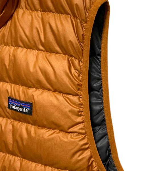 Patagonia（パタゴニア）Patagonia (パタゴニア) ダウンセーターベスト オレンジ サイズ:Mの古着・服飾アイテム