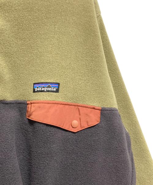 Patagonia（パタゴニア）Patagonia (パタゴニア) ライトウェイト シンチラ スナップT プルオーバー カーキ×グレー サイズ:Sの古着・服飾アイテム
