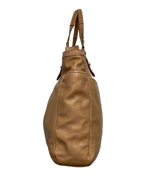 COACH（コーチ）COACH (コーチ) バッグ ベージュの古着・服飾アイテム