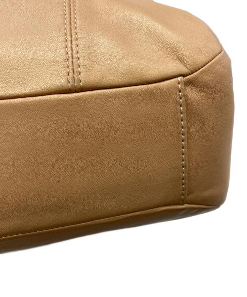 COACH（コーチ）COACH (コーチ) バッグ ベージュの古着・服飾アイテム