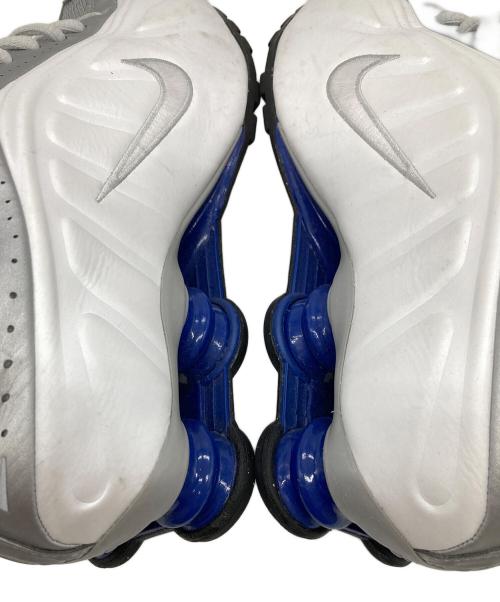 NIKE（ナイキ）NIKE (ナイキ) Shox R4 ホワイト×シルバー サイズ:27.5の古着・服飾アイテム