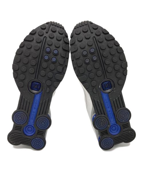 NIKE（ナイキ）NIKE (ナイキ) Shox R4 ホワイト×シルバー サイズ:27.5の古着・服飾アイテム