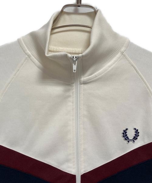FRED PERRY（フレッドペリー）FRED PERRY (フレッドペリー) トラックジャケット ホワイト サイズ:Sの古着・服飾アイテム