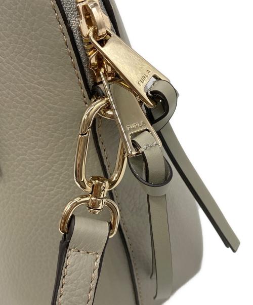 FURLA（フルラ）FURLA (フルラ) MIASTELLA S ドーム バッグ ベージュの古着・服飾アイテム