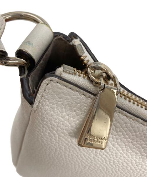 Kate Spade（ケイトスペード）Kate Spade (ケイトスペード) ノット ミディアム ショルダーバッグ ホワイトの古着・服飾アイテム