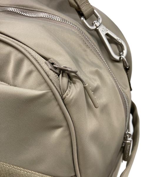 LULULEMON（ルルレモン）LULULEMON (ルルレモン) City Essentials ダッフルバッグ 28L カーキの古着・服飾アイテム