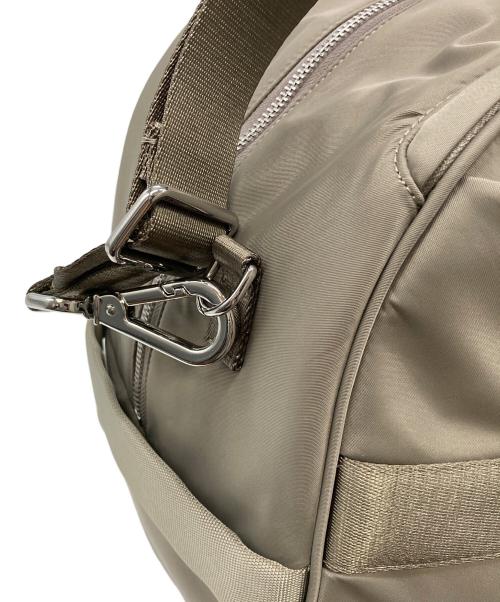 LULULEMON（ルルレモン）LULULEMON (ルルレモン) City Essentials ダッフルバッグ 28L カーキの古着・服飾アイテム