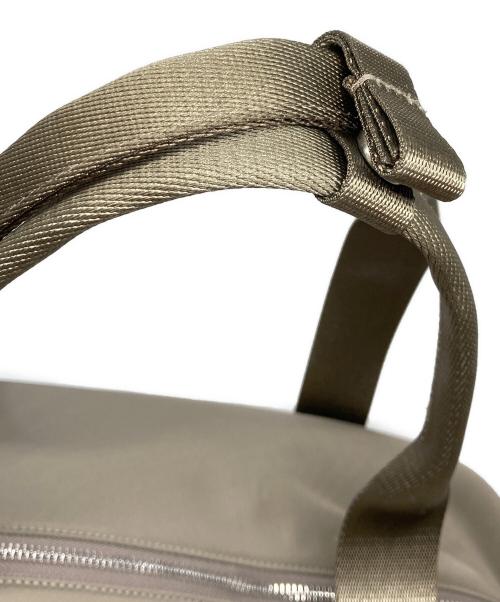LULULEMON（ルルレモン）LULULEMON (ルルレモン) City Essentials ダッフルバッグ 28L カーキの古着・服飾アイテム