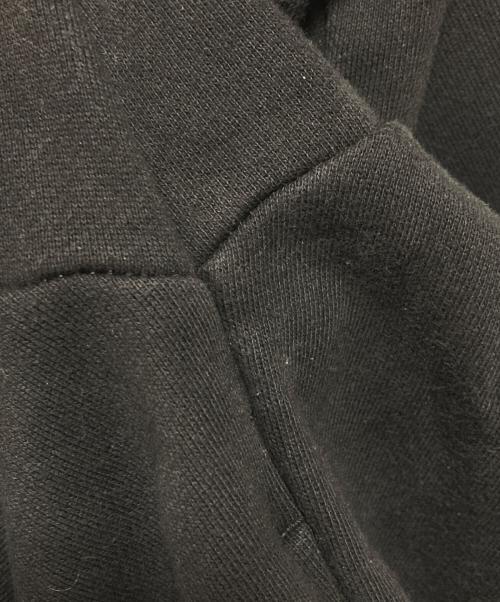 FOG ESSENTIALS（フィアオブゴッド エッセンシャル）FOG ESSENTIALS (フィアオブゴッド エッセンシャル) クルーネックスウェット ブラック サイズ:Mの古着・服飾アイテム