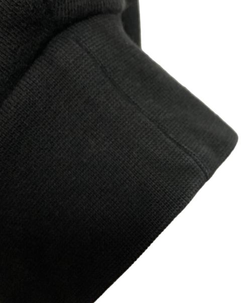 FOG ESSENTIALS（フィアオブゴッド エッセンシャル）FOG ESSENTIALS (フィアオブゴッド エッセンシャル) クルーネックスウェット ブラック サイズ:Mの古着・服飾アイテム
