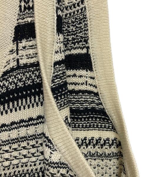 UNITED ARROWS（ユナイテッドアローズ）UNITED ARROWS (ユナイテッドアローズ) ノースリーブニットワンピース ホワイト×ブラック サイズ:FREE 未使用品の古着・服飾アイテム