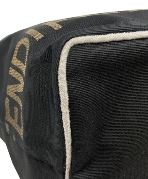 FENDI（フェンディ）FENDI (フェンディ) ロゴトートバッグ ブラックの古着・服飾アイテム
