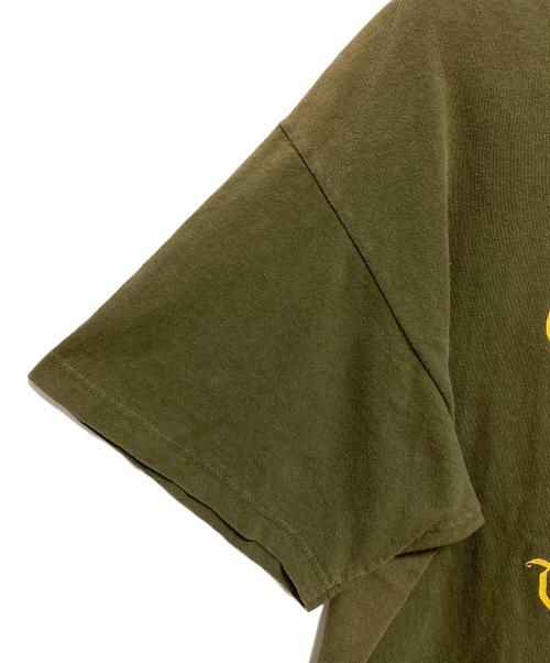 stussy（ステューシー）stussy (ステューシー) Old Skull Tribe tシャツ グリーン×イエロー サイズ:XLの古着・服飾アイテム