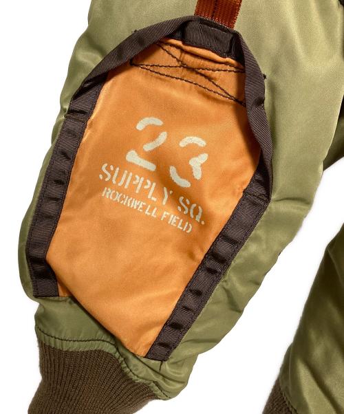 AVIREX（アヴィレックス）AVIREX (アヴィレックス) L-2 カスタムフライトジャケット オリーブ サイズ:2XLの古着・服飾アイテム