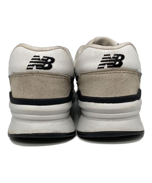 NEW BALANCE（ニューバランス）NEW BALANCE (ニューバランス) 別注ローカットスニーカー ベージュ サイズ:26の古着・服飾アイテム