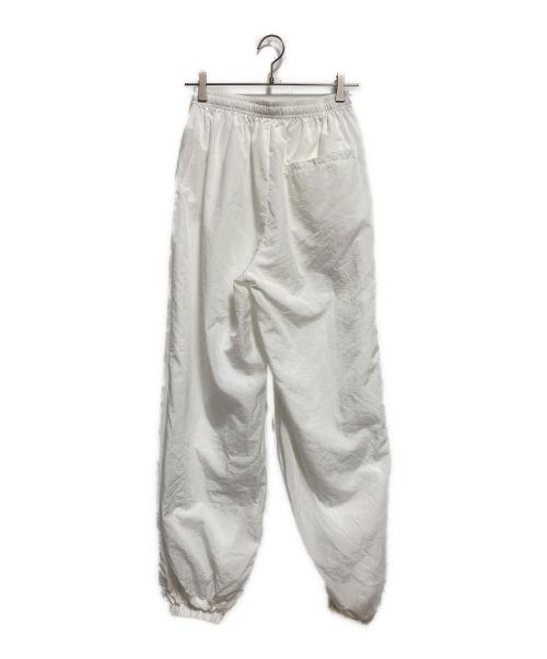 anuke（アンヌーク）anuke (アンヌーク) Nylon Volume Pants ホワイト サイズ:S(36)の古着・服飾アイテム
