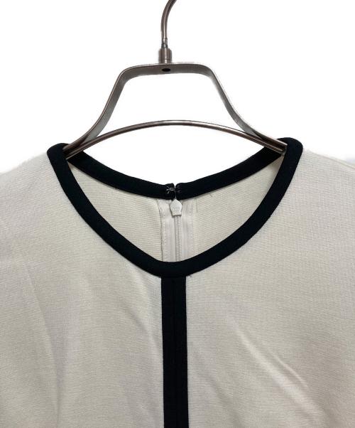 Diagram（ダイアグラム）Diagram (ダイアグラム) 配色ポンチフレアワンピース アイボリー×ブラック サイズ:36の古着・服飾アイテム